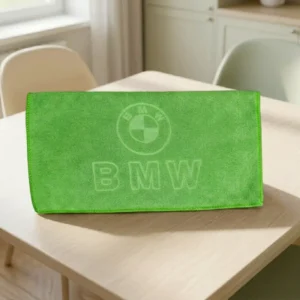 Ultra absorbent green microfiber cleaning cloth
